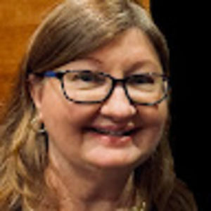 Meet your Posher, Lois